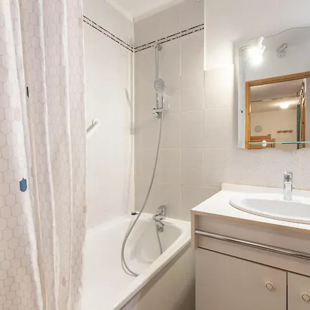 T2 Bis - Centre - Cure Apartment *