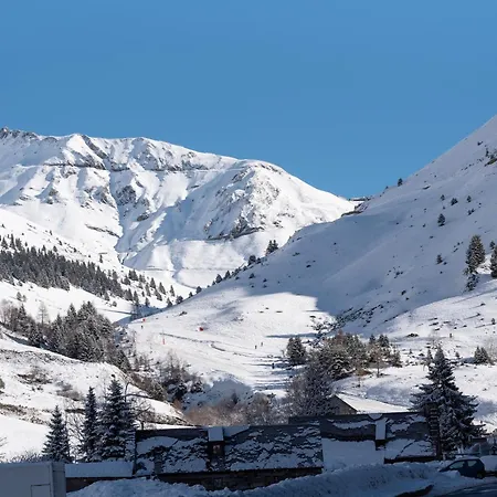 T2 Bis - Centre - Cure * Barèges