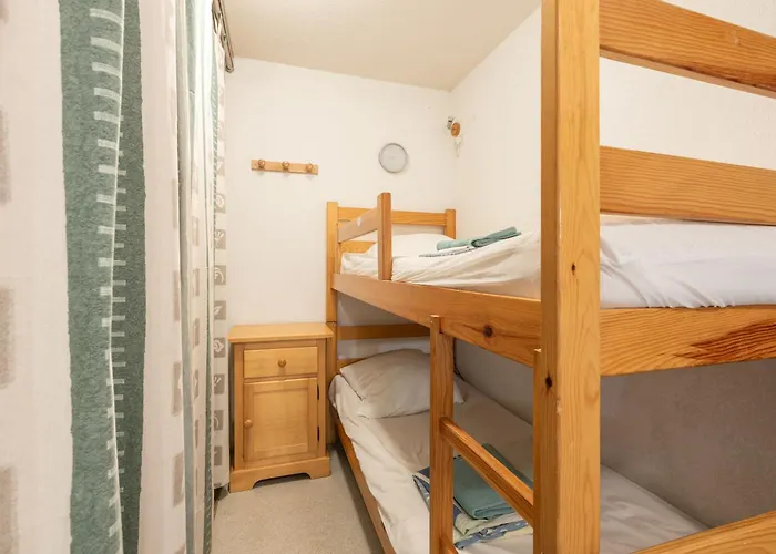 T2 Bis - Centre - Cure *